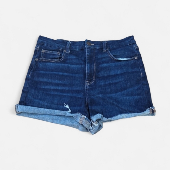 American Eagle Outfitters Pants - American Eagle Curvy Hi-Rise Shortie Size 12